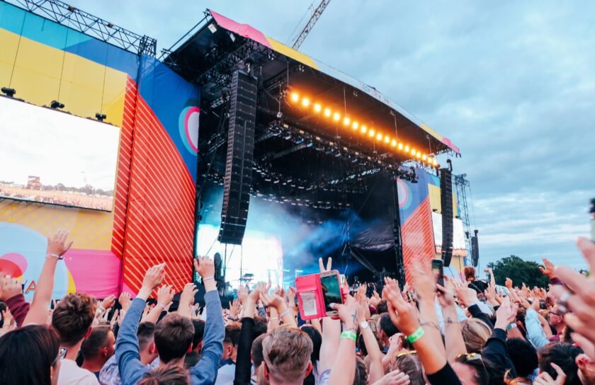 music-festival-outdoor-stage-with-crowds-dancing-2024-10-17-02-13-11-utc